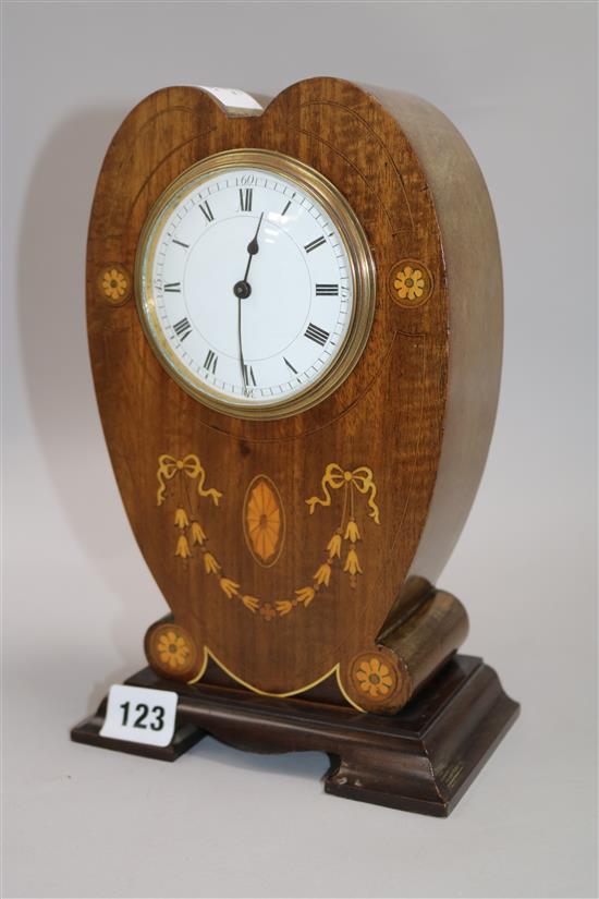 An Edwardian inlaid mantel timepiece, 25.5cm